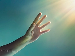 你不會(huì)天真到以為模板能拯救你吧？